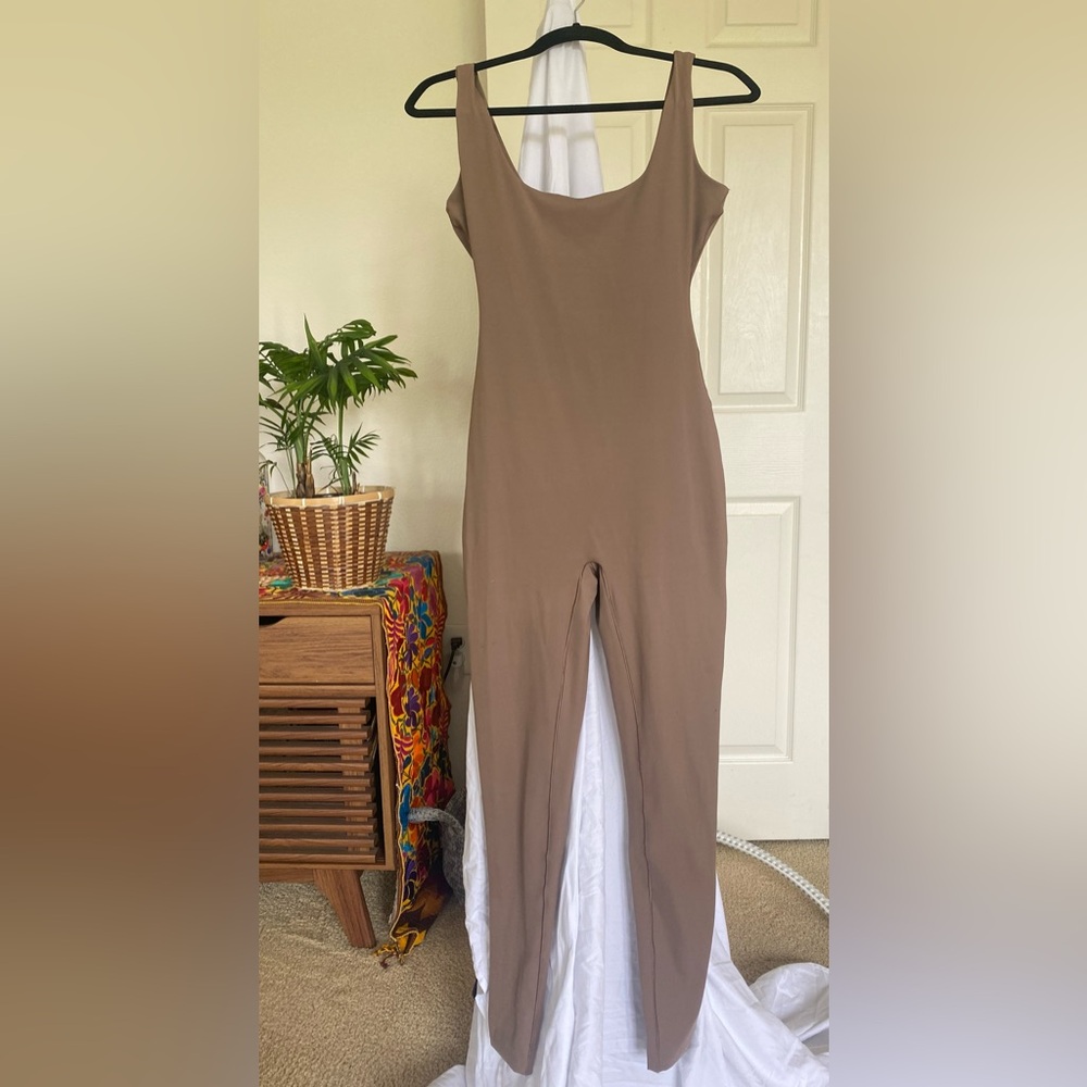 SKIMS one piece tank jumpsuit - Never worn !